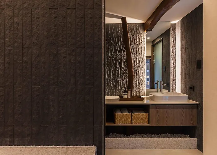 Luxury Hanok In Breeze Apartment *
